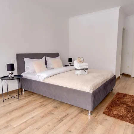 Oana Boutique Cdi * Bran (Brasov)